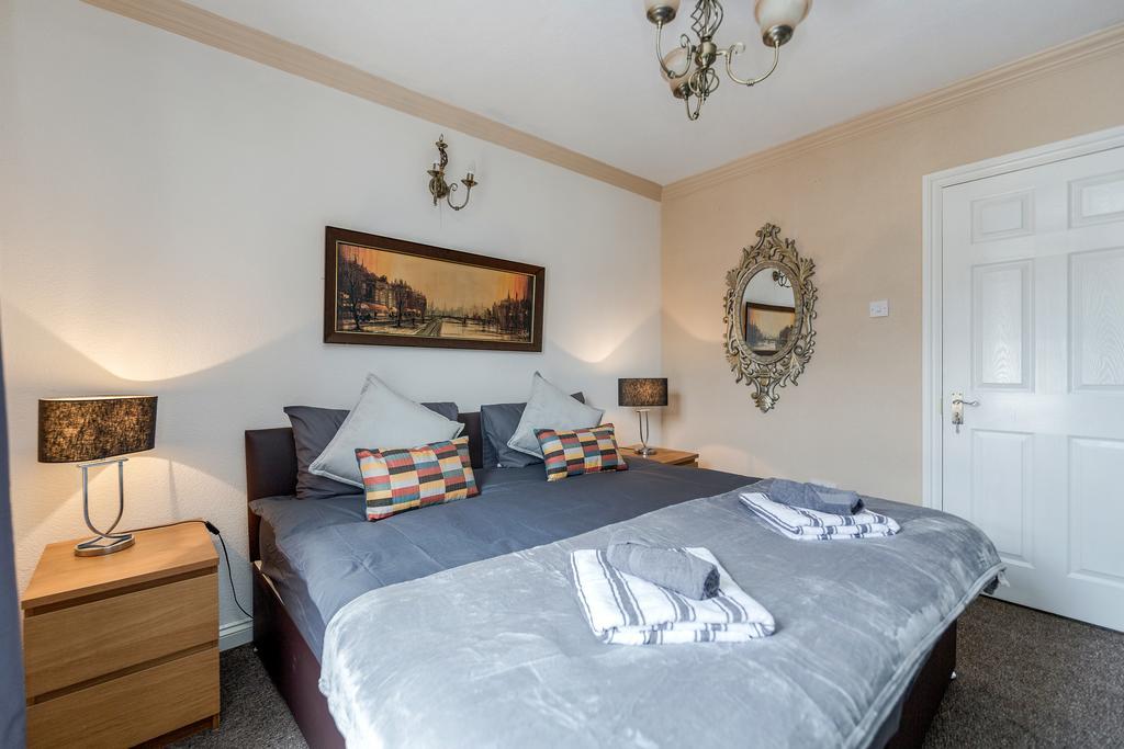 Watford General Suites エクステリア 写真