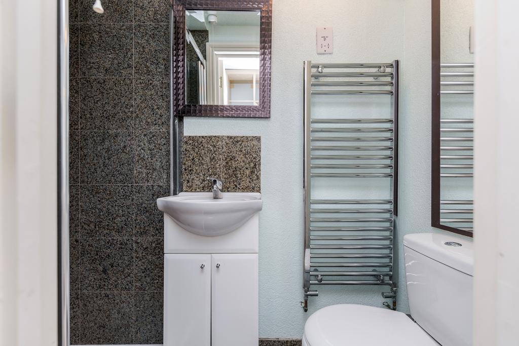 Watford General Suites エクステリア 写真