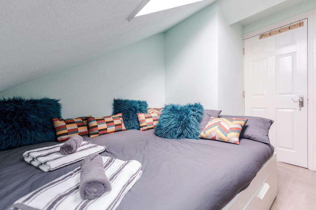 Watford General Suites エクステリア 写真